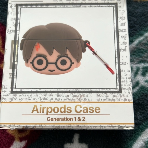 Harry Potter Airpode Case - Picture 8 of 11